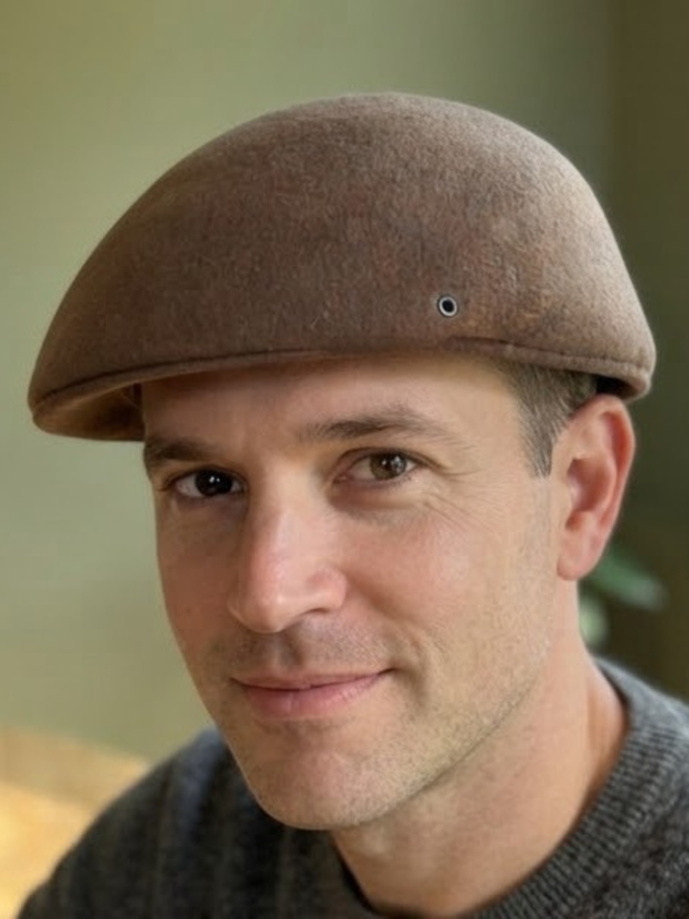 TOTES Newsboy Style Hat -Wool - Rain Resistant- XL- vintage